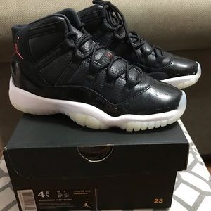 Air Jordan 11 Retro BG 72-10